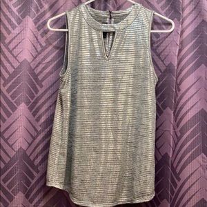 🛍Shiny Silver Keyhole Tank!